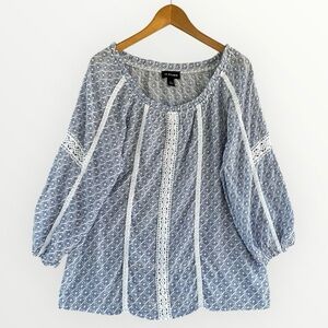 🎉5 for $45🎉 IN Studio top blouse shirt size
L